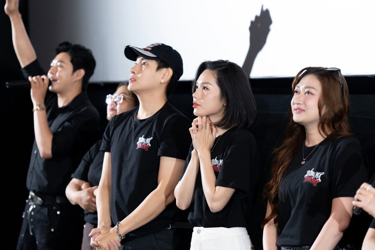 'Bóng ma nhà hát' rời rạp với 2,4 tỷ đồng, nguy cơ thua lỗ nặng?