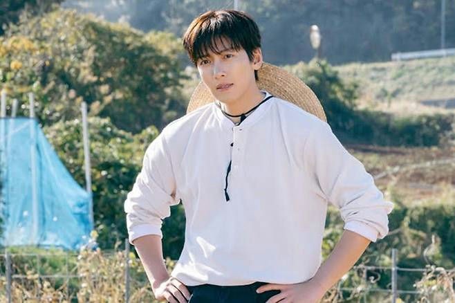 'Merry Berry Love' của Ji Chang Wook gây sốt toàn cầu