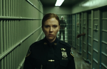 Scarlett Johansson tái xuất màn ảnh rộng với bom tấn kinh dị mới của Mike Flanagan 'Quỷ ám: Kẻ tử đạo'