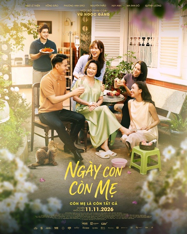 Sau 2 năm, Trần Huy Anh tái xuất điện ảnh, hội ngộ thần tượng Hồng Đào trong 'Ngày con còn mẹ'
