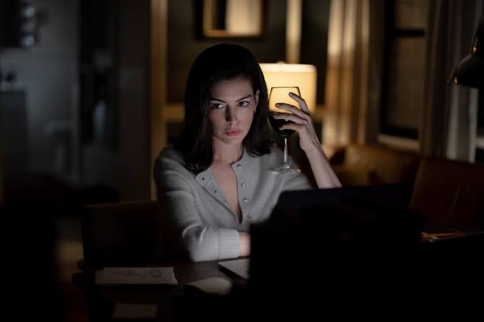 (Review) ‘Verity’: Nhiều cú ‘twist’ nhưng thiếu sức nặng