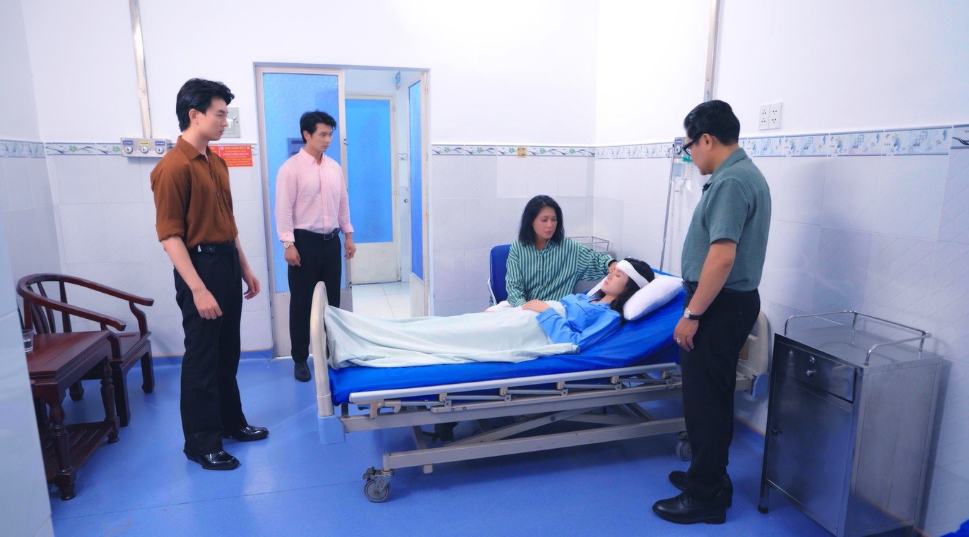 'Thâm tình giả dối' tập cuối: Nhật Hạ ly hôn Minh Luân, làm lại cuộc đời
