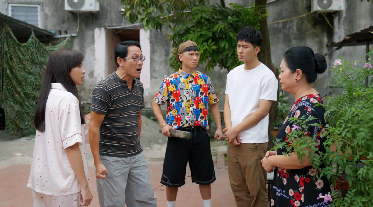 Lê Lưu Ly và Hà Thành tái ngộ trong ‘Xóm nhỏ’