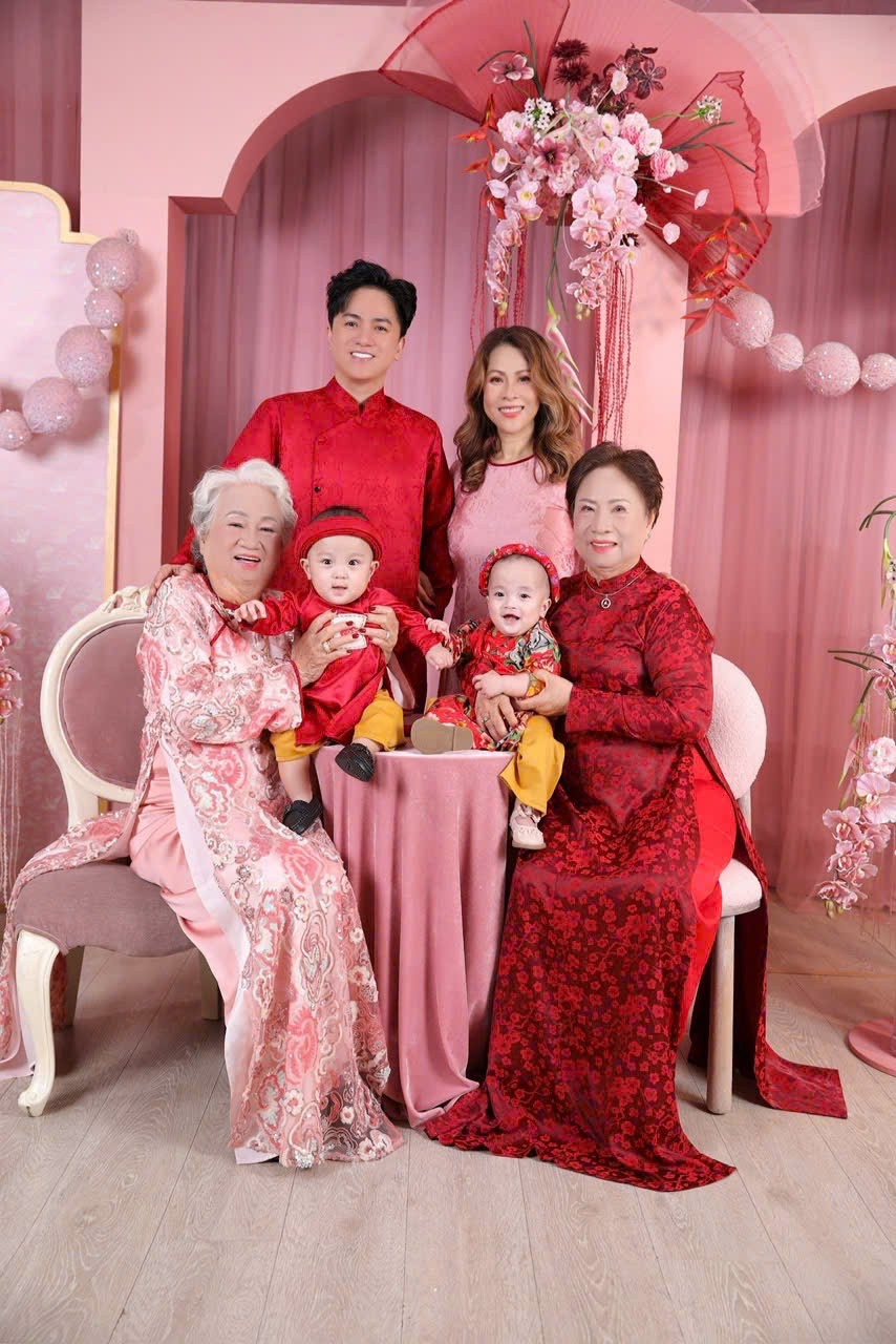 Khưu Huy Vũ: Từ Quán quân 'Tuyệt đỉnh song ca' đến 'quý ông' đa sắc