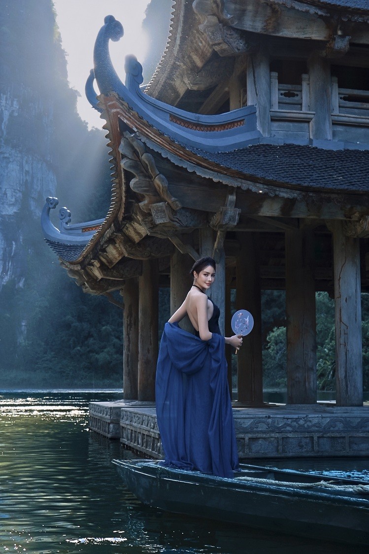 'Hoa hậu điện ảnh' Sella Trương khoe nhan sắc ngày càng thăng hạng, chuẩn bị tái xuất màn ảnh