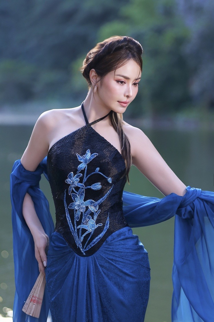 'Hoa hậu điện ảnh' Sella Trương khoe nhan sắc ngày càng thăng hạng, chuẩn bị tái xuất màn ảnh