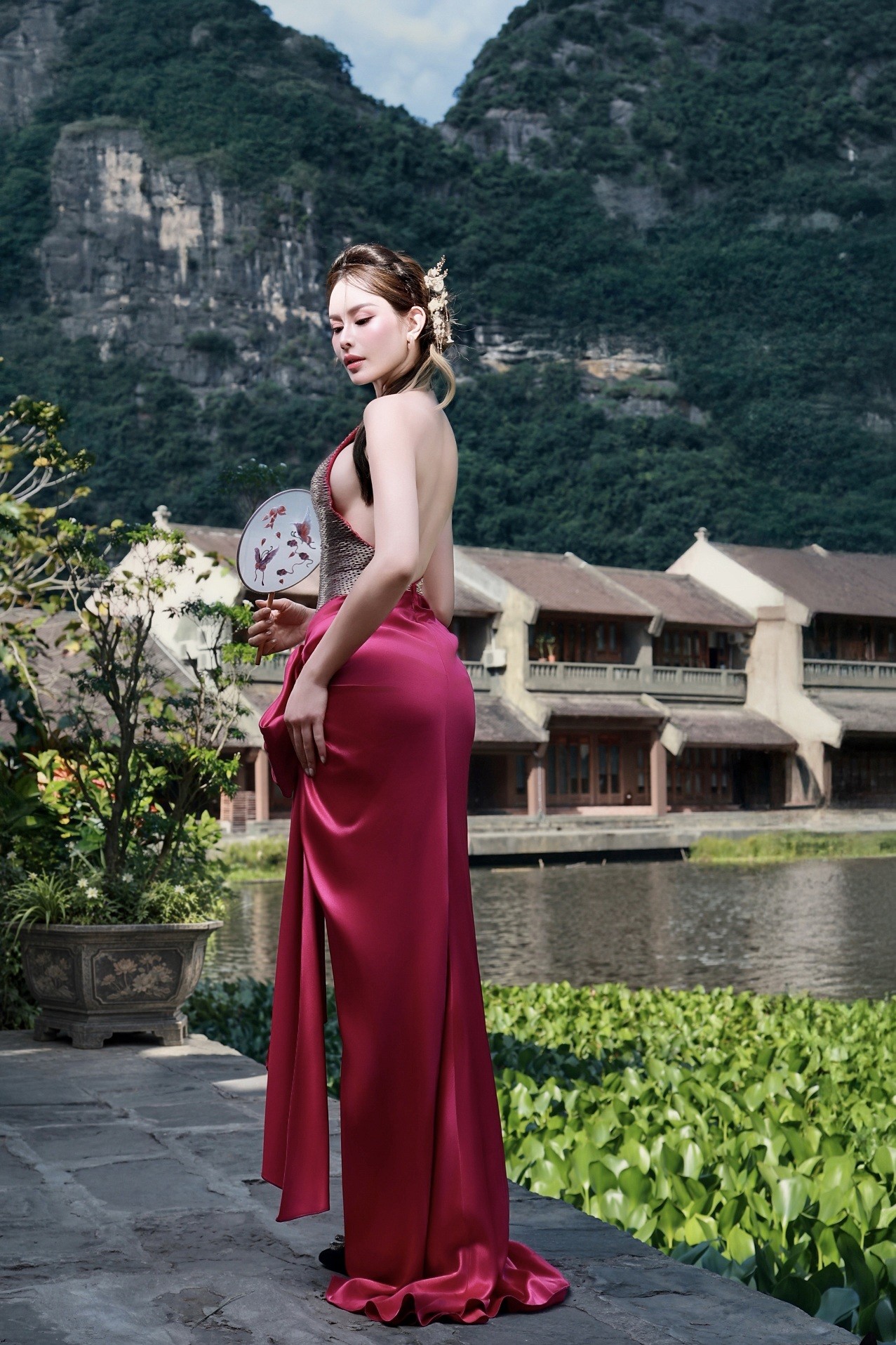'Hoa hậu điện ảnh' Sella Trương khoe nhan sắc ngày càng thăng hạng, chuẩn bị tái xuất màn ảnh