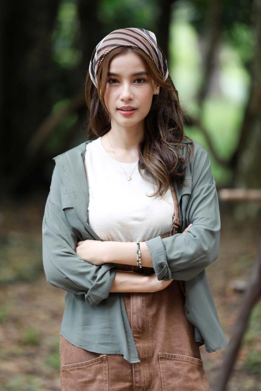 Jam Rachata và Vill Wannarot lần đầu hợp tác đã tạo dấu ấn với nhiều khoảnh khắc 'tình bể bình' trong phim 'Canh bạc tình thù'