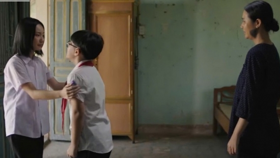 'Căn nhà không mái che' tập 9: Bình qua đời, Toản rơi vào cảnh trắng tay