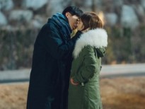 Lee Dong Wook và Yoo In Na tình tứ trao nhau nụ hôn đầu trong ‘Touch your heart’
