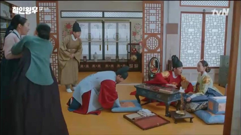 'Mr. Queen' tập 16: Shin Hye Sun mang long thai, lập tức đẩy rating lên kỷ lục