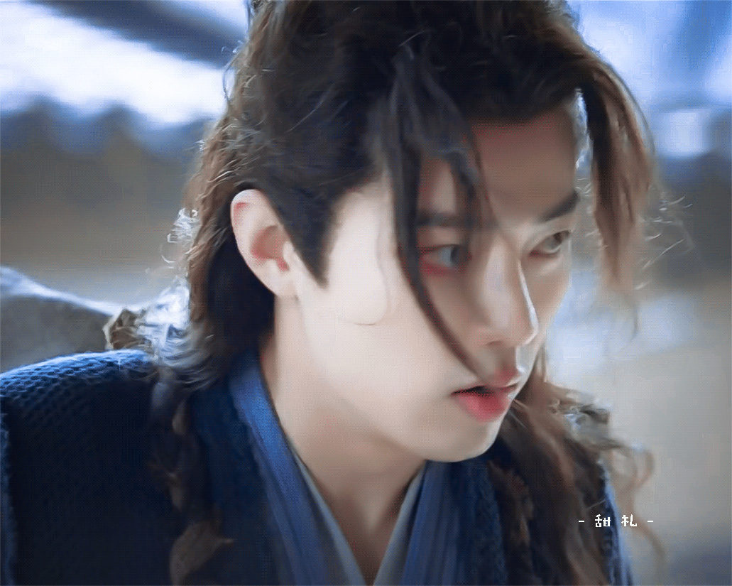 Ngược đời Tiêu Chiến 5 lần 7 lượt dính 'phốt' vì quá đẹp trai, không giống với nhân vật