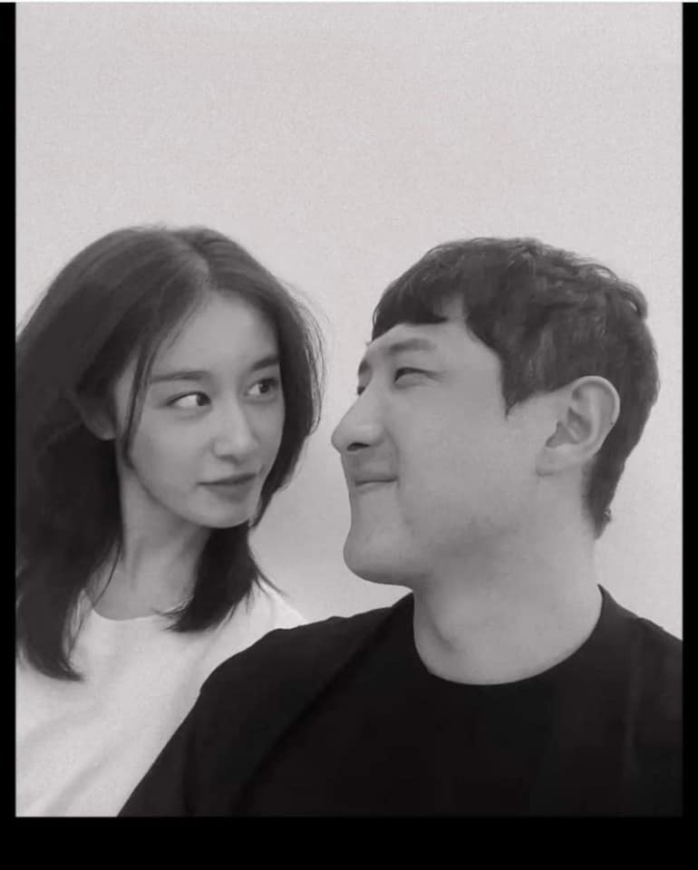 'Crush Quốc Dân' Jiyeon kết hôn, chủ rể: 'Anh hứa sẽ làm em hạnh phúc'