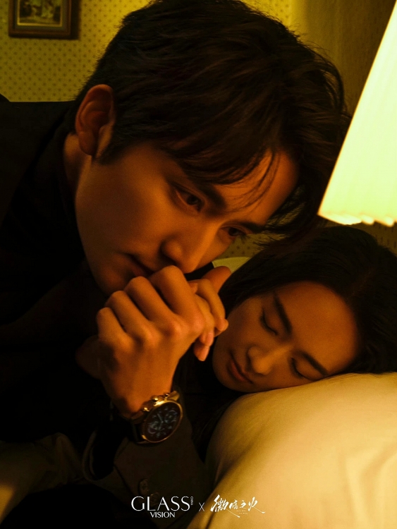 Trương Tân Thành và Đồng Dao đột ngột tuyên bố tình chị em trong phim cải biên từ tiểu thuyết bị tố đạo văn