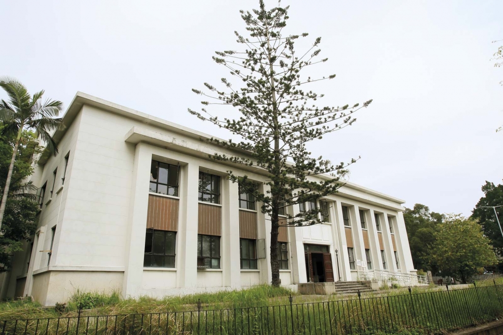 kham pha boi canh cua phim kinh dien vo gian dao tai hong kong