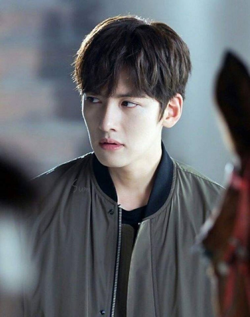 sbs xin loi dien vien ji chang wook vi su dung hinh anh gay hieu lam nghiem trong