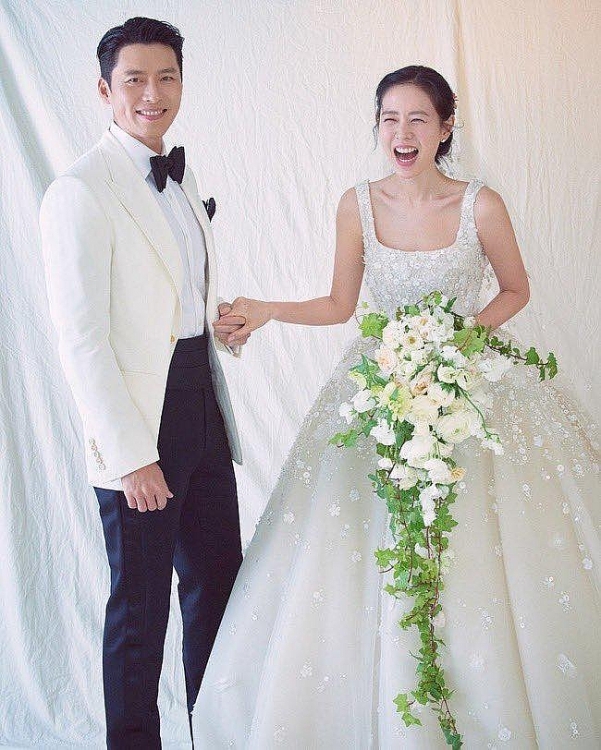 Hé lộ ca sĩ đầu tiên hát trong đám cưới Hyun Bin và Son Ye Jin: Nữ hoàng nhạc phim của Hàn Quốc