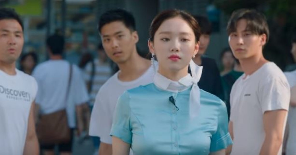 trailer dau tien cua girl cops lee sung kyung lam canh sat danh da nhat han quoc