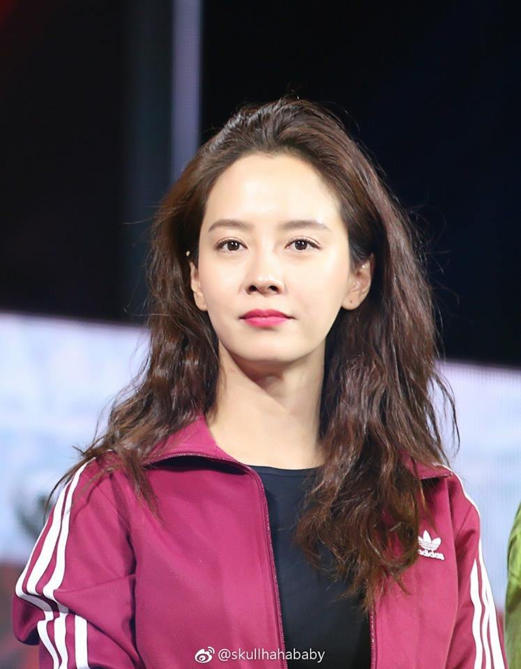 Song Ji Hyo: Tôi luôn muốn bảo vệ khách mời nữ của 'Running man'