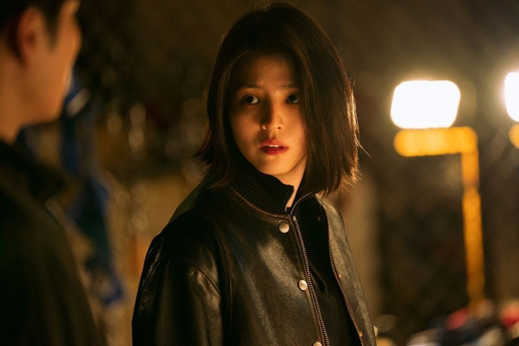 Han So Hee bị 'ném đá' khi lọt vào đề cử Beaksang