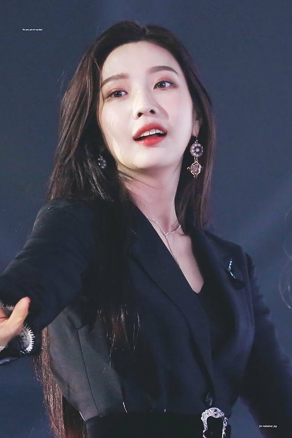 10 nữ ca sĩ K-pop nổi tiếng nhất tháng 4, Jennie thể hiện đẳng cấp, sao phim 'Twenty Five, Twenty One' góp mặt