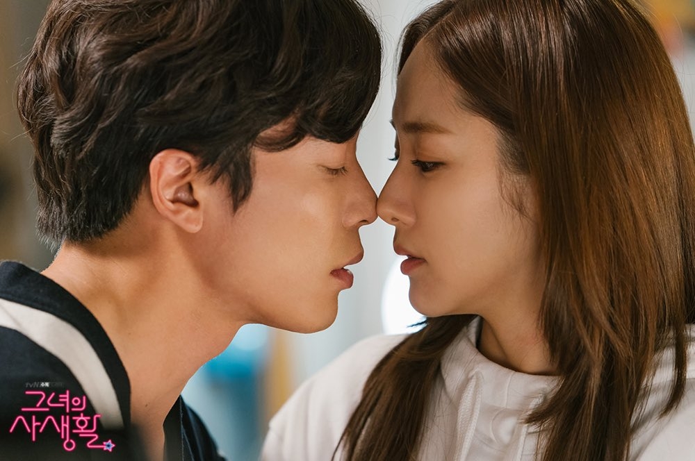 ‘Her private life’ là drama hot nhất tuần tại Hàn