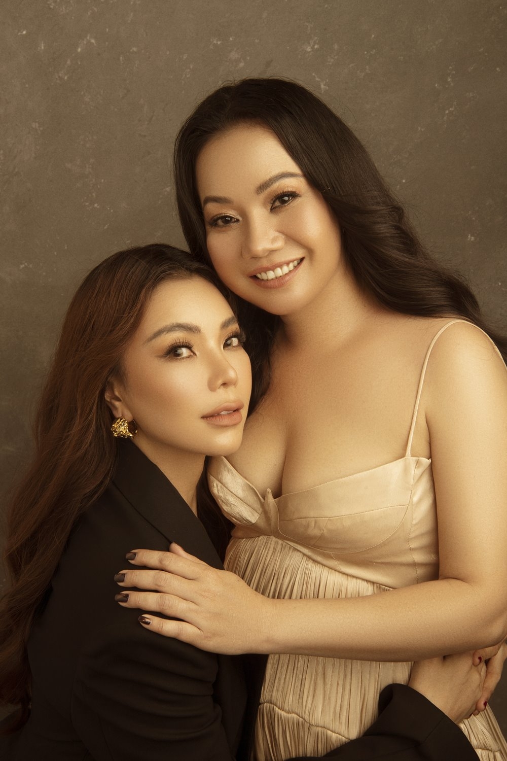 ca khuc kinh dien chi toi duoc tra ngoc hang lam moi den khong ngo