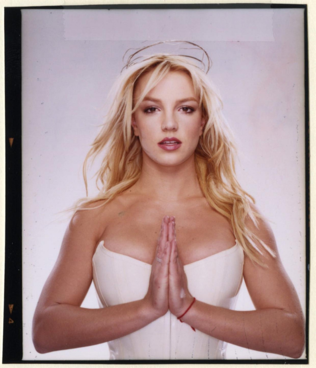 Toàn làng giải trí US-UK lên tiếng bênh vực Britney Spears trước vụ kiện bị ép làm nô lệ suốt sự nghiệp