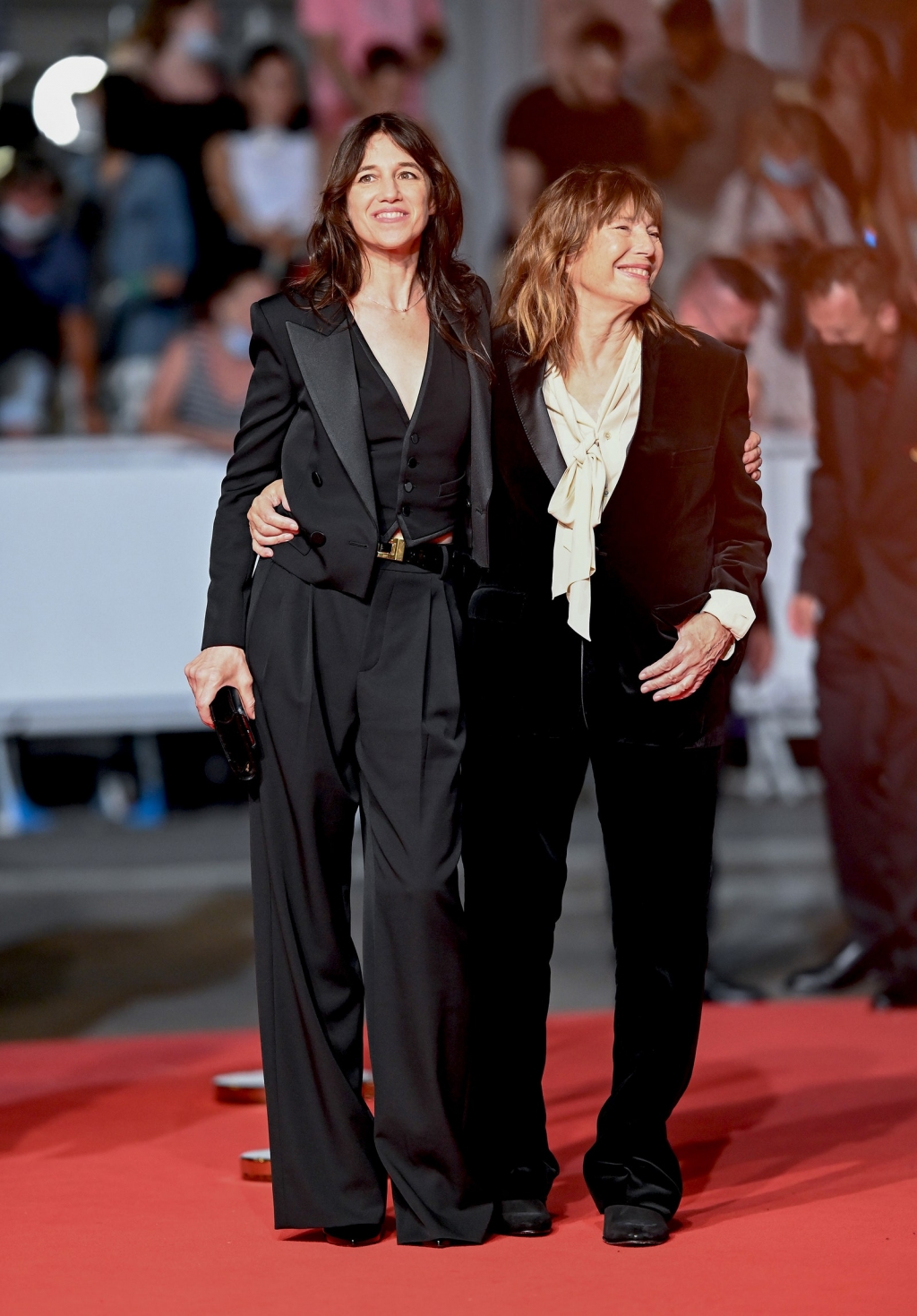 Charlotte Gainsbourg - Đằng sau sự trở lại của 'biểu tượng tình dục' tại Cannes 2021