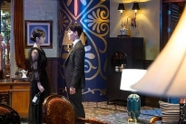 'Hotel Del Luna' tập 9: Goo Chan Sung thừa nhận 'mê đắm' cô chủ Jang Man Wol