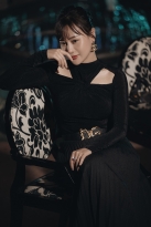 Phương Oanh: Tìm thành công trên tấm thảm đầy gai!