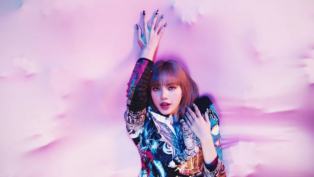 Lisa tung MV 'LALISA' làm Youtube nổ tung với 7 phút có 2,8 triệu lượt xem