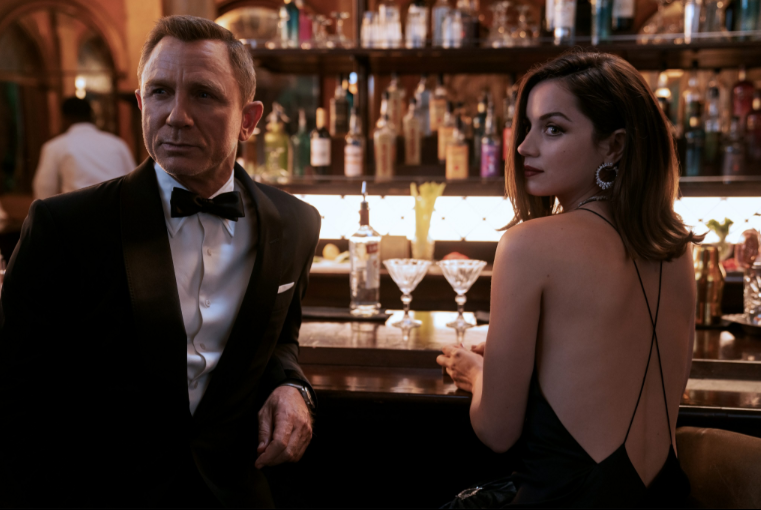 'No time to die' - Phim gây tranh cãi nhất lịch sử James Bond?