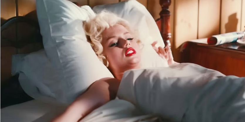 Phim 'Blonde' của Netflix bị lên án dữ dội về cảnh Marilyn Monroe phá thai