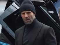 Ngoại truyện ‘Fast and furious’ tiết lộ loạt ảnh hậu trường của The Rock và Jason Statham