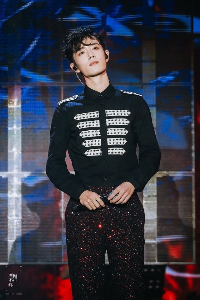 tieu chien va vuong nhat bac mat buon ruoi ruoi vi lan cuoi song ca vo ky