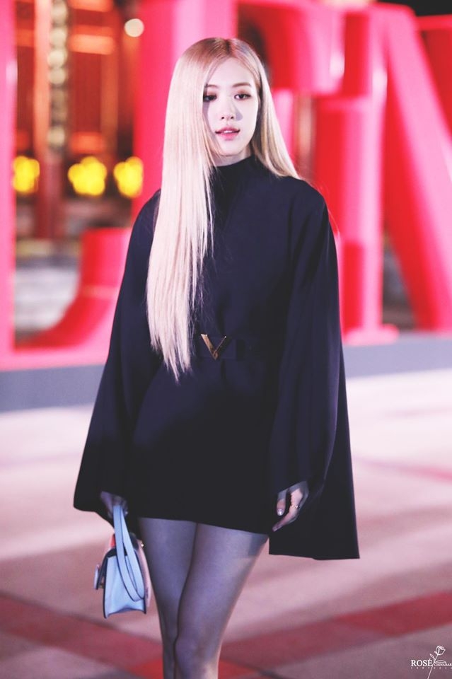 rose blackpink xinh dep long lay tai valentino fashion show