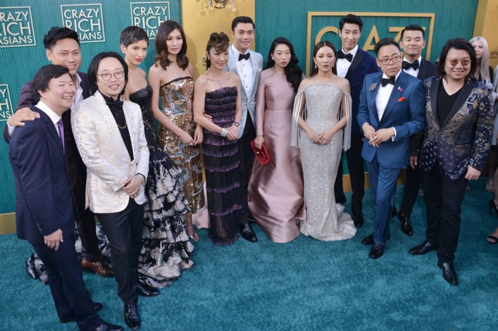 crazy rich asians se tro lai voi phan 2 vao nam 2020