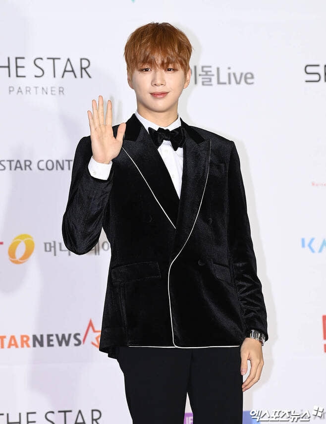 Chiêm ngưỡng nhan sắc đỉnh cao của dàn nghệ sĩ tham dự thảm đỏ AAA