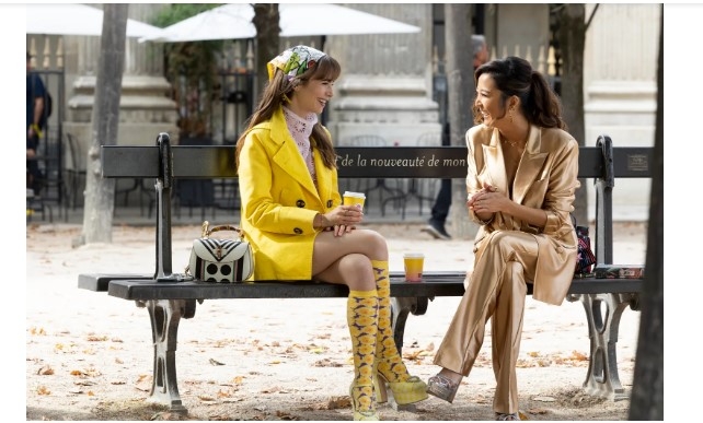 'Emily in Paris' mùa 3: Bạn có 1001 lý do để 'căm ghét' nhân vật Emliy