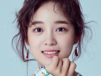 Kim Yoo Jung từ chối, vai chính trong 'School 2017' thuộc về Gugudan Se Jeong