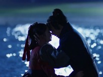 Kim So Hyun bối rối khi hôn 'nam thần' Yoo Seung Ho