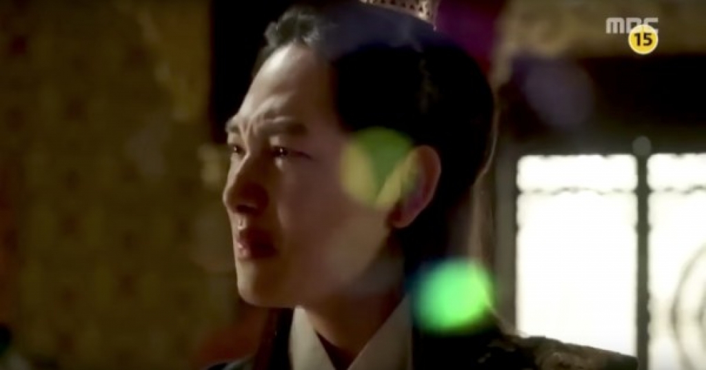 mi nam im si wan va mi nu yoona cung nhau don tim khan gia trong teaser moi nhat cua the king loves