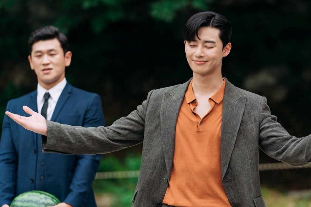 bi quyet giup park seo joon tro nen cuc banh trong thu ky kim