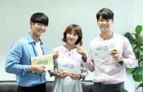 Trong 'Hospital ship', Ha Ji Won cặp kè với... hai 'phi công trẻ'!