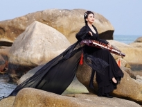 Lady Phương Thùy đầu tư khủng cho MV cổ trang