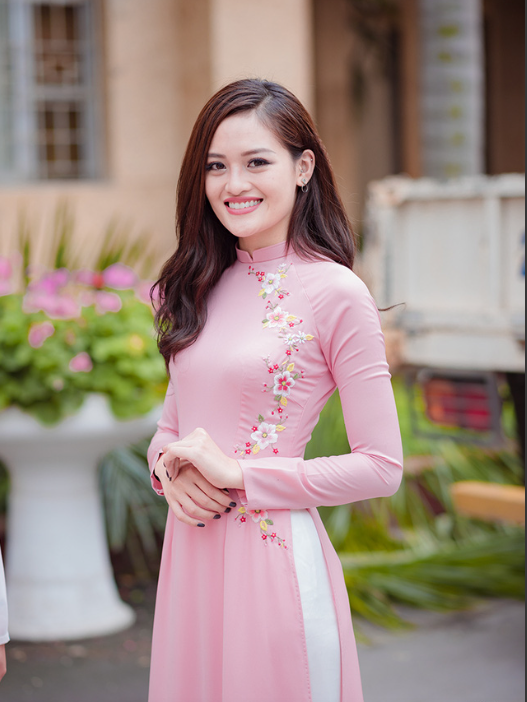 Thùy Anh 'Đừng nói khi yêu' từng tạm dừng diễn xuất để tập trung học hành và cái kết đáng ngưỡng mộ