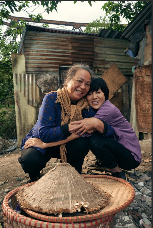 Thanh Hương: 'Tôi yêu Luyến dù cô ấy 'bộp chộp, đàn ông, thẳng thắn, đong đưa trai'