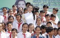 Hoa hậu Phương Khánh khởi động dự án chống biến đổi khí hậu tại quê hương