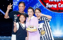 Ca sĩ Cẩm Ly đón sinh nhật sớm cùng ông xã và hai con gái trên sân khấu 'Tuyệt đỉnh song ca nhí'